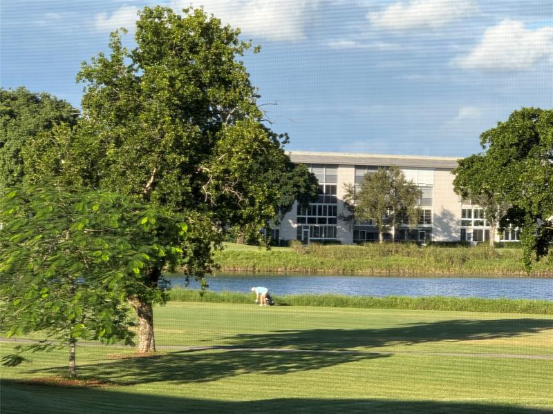 2802 Victoria Way Coconut Creek FL 33066