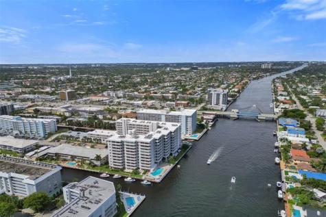 3100 NE 48th Street Fort Lauderdale FL 33308