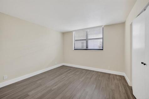 2707 NE 14th Street Causeway Pompano Beach FL 33062