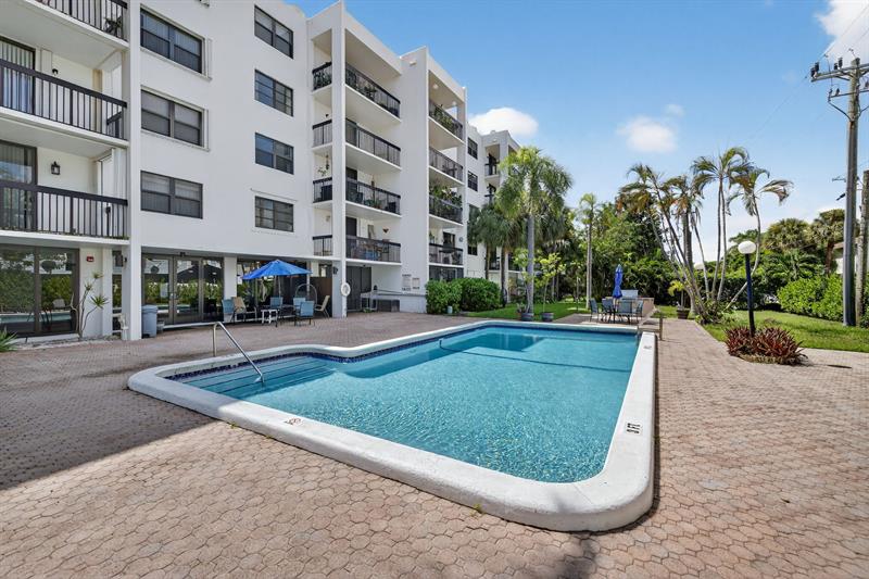 2707 NE 14th Street Causeway Pompano Beach FL 33062