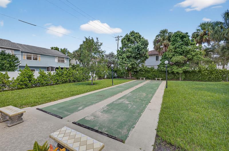 2707 NE 14th Street Causeway Pompano Beach FL 33062