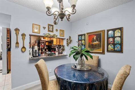 10402 Sunrise Lakes Boulevard Sunrise FL 33322