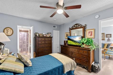10402 Sunrise Lakes Boulevard Sunrise FL 33322