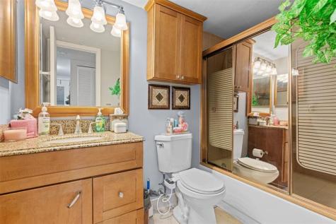 10402 Sunrise Lakes Boulevard Sunrise FL 33322