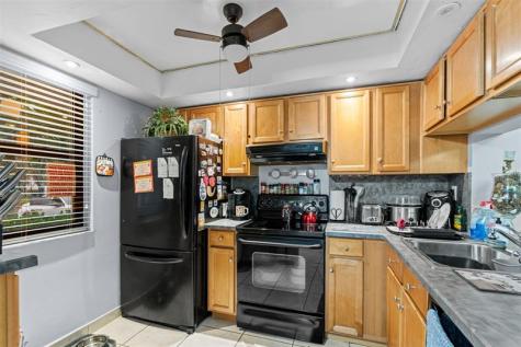 10402 Sunrise Lakes Boulevard Sunrise FL 33322