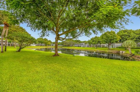 4221 W Palm Aire Drive Pompano Beach FL 33069