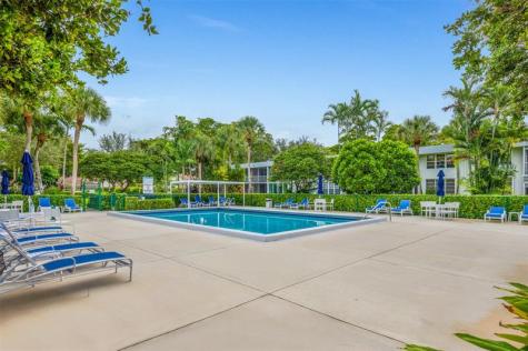 4221 W Palm Aire Drive Pompano Beach FL 33069