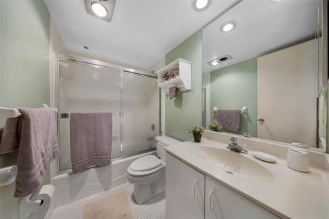 4221 W Palm Aire Drive Pompano Beach FL 33069