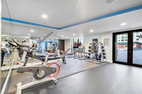 100 N Federal Highway Fort Lauderdale FL 33301