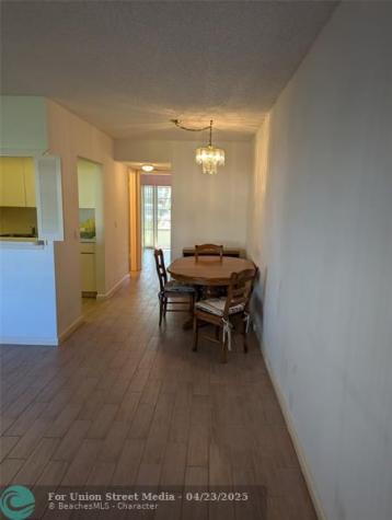 190 Oakridge M Deerfield Beach FL 33442