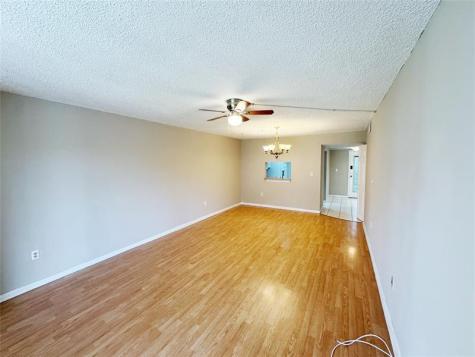 1820 SW 81st Avenue North Lauderdale FL 33068