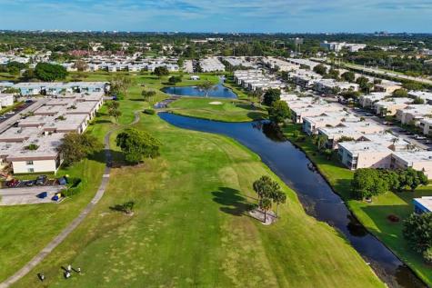 820 Flanders R Delray Beach FL 33484