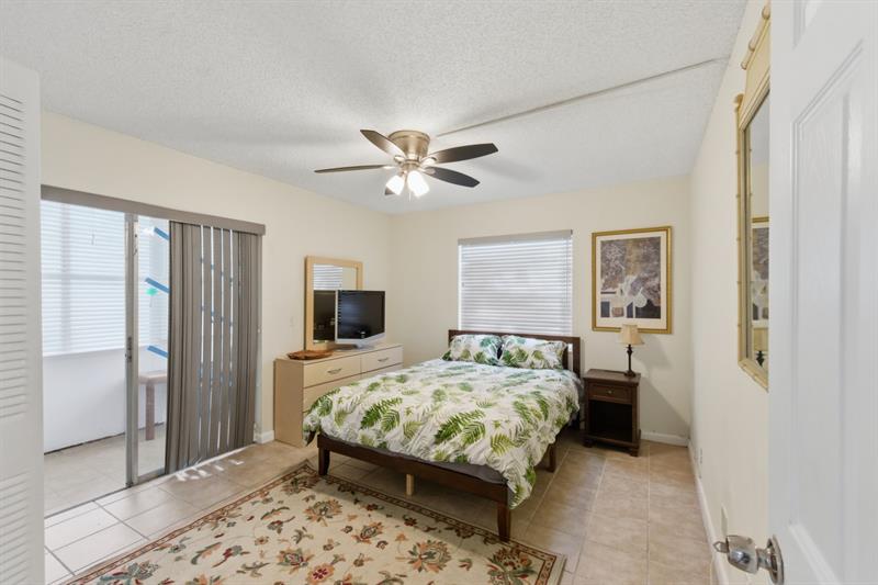 820 Flanders R Delray Beach FL 33484