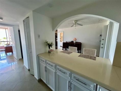 7040 Coral Way Miami FL 33155