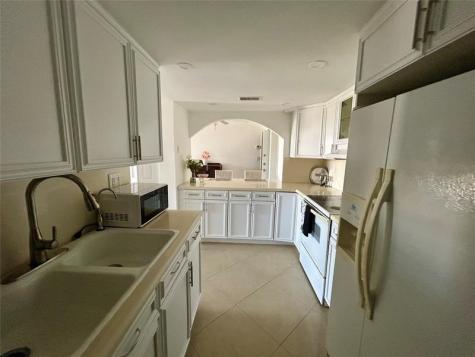7040 Coral Way Miami FL 33155