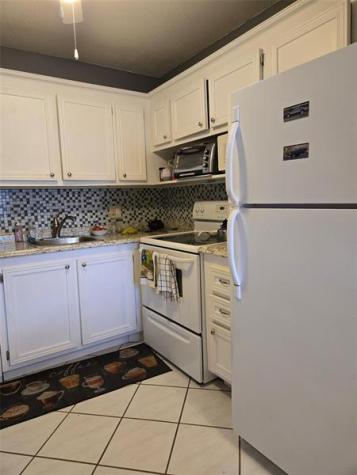 159 Newport J Deerfield Beach FL 33442