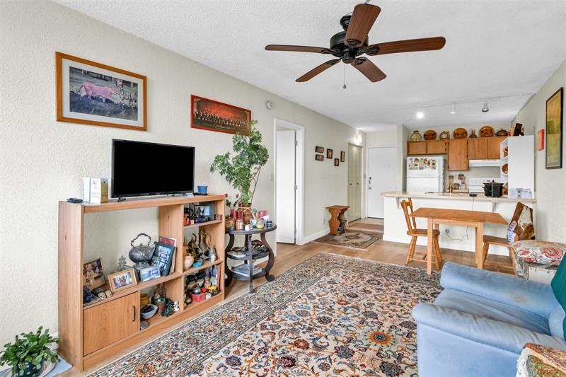 2701 Riverside Drive Coral Springs FL 33065