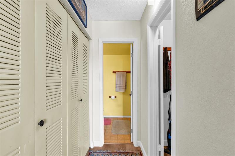 2701 Riverside Drive Coral Springs FL 33065