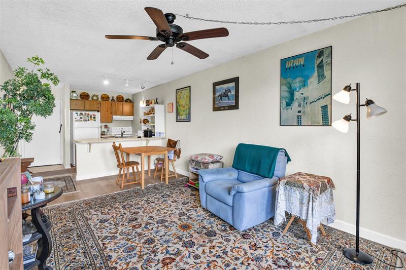 2701 Riverside Drive Coral Springs FL 33065