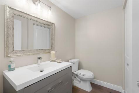 237 Garden Court Lauderdale By The Sea FL 33308