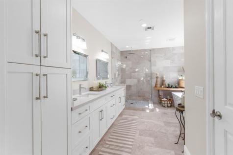 237 Garden Court Lauderdale By The Sea FL 33308