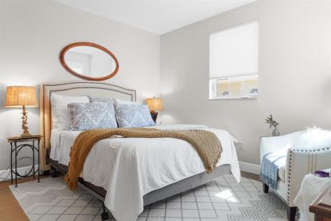 237 Garden Court Lauderdale By The Sea FL 33308