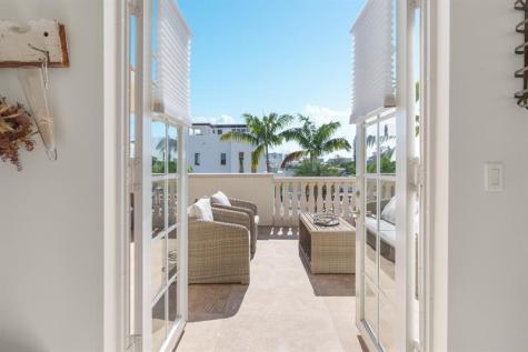 237 Garden Court Lauderdale By The Sea FL 33308