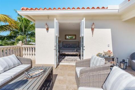 237 Garden Court Lauderdale By The Sea FL 33308