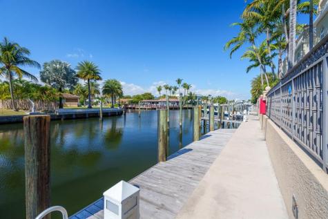 237 Garden Court Lauderdale By The Sea FL 33308