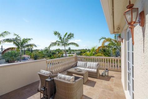 237 Garden Court Lauderdale By The Sea FL 33308