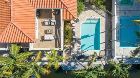 237 Garden Court Lauderdale By The Sea FL 33308