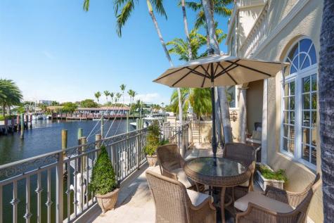 237 Garden Court Lauderdale By The Sea FL 33308