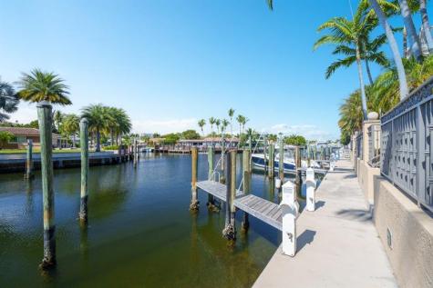 237 Garden Court Lauderdale By The Sea FL 33308
