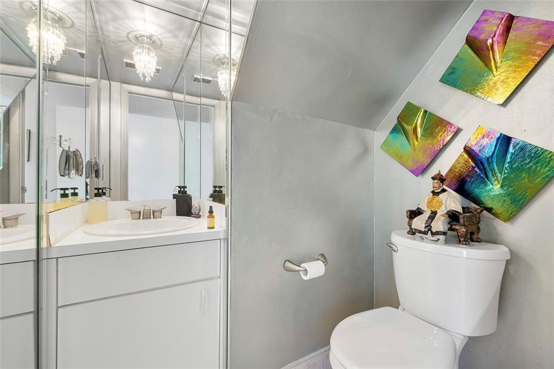 565 NW 98th Avenue Plantation FL 33324