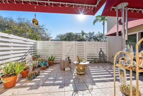 565 NW 98th Avenue Plantation FL 33324