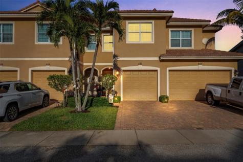 651 SW Glen Crest Way Stuart FL 34997