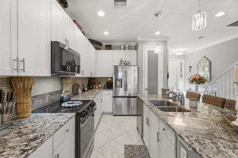 651 SW Glen Crest Way Stuart FL 34997