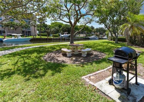 775 Jeffery Street Boca Raton FL 33487