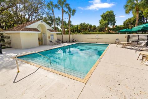 9580 SW 2nd Court Pembroke Pines FL 33025