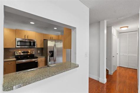 9580 SW 2nd Court Pembroke Pines FL 33025