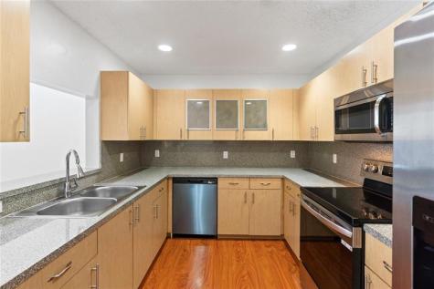 9580 SW 2nd Court Pembroke Pines FL 33025