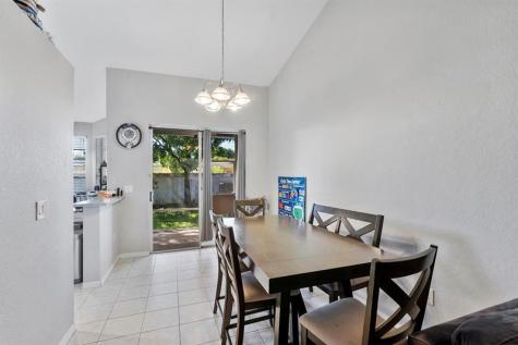 7520 S Aragon Boulevard Sunrise FL 33313