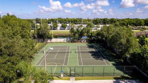 7520 S Aragon Boulevard Sunrise FL 33313