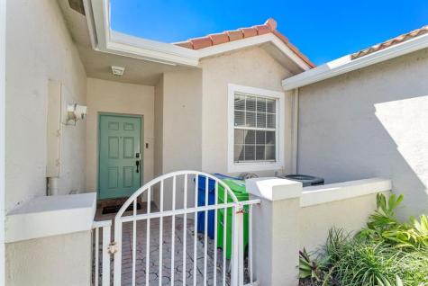 7520 S Aragon Boulevard Sunrise FL 33313