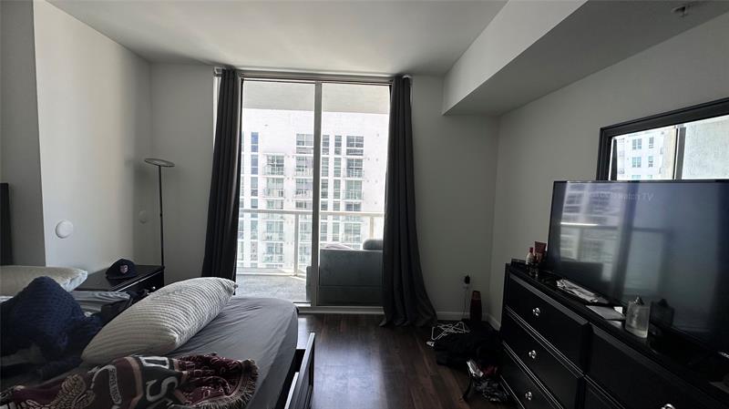 253 NE 2nd Street Miami FL 33132