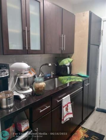 1250 E Sample Road Pompano Beach FL 33064