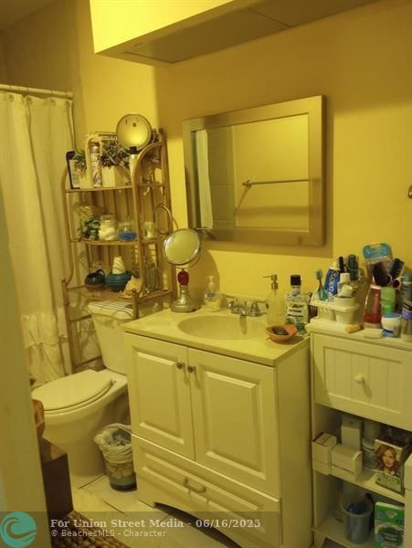 1250 E Sample Road Pompano Beach FL 33064