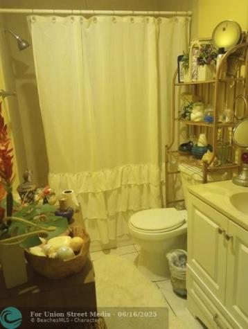 1250 E Sample Road Pompano Beach FL 33064