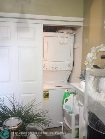 1250 E Sample Road Pompano Beach FL 33064