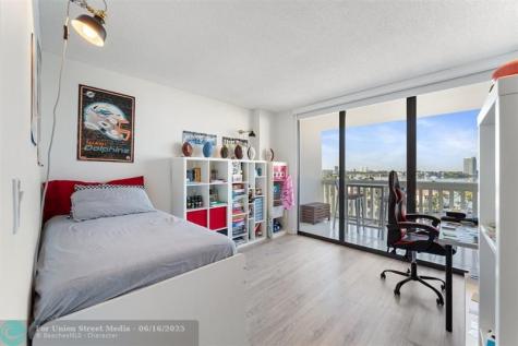 1000 E Island Boulevard Aventura FL 33160